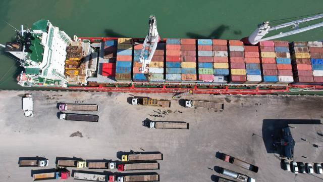 İstanbul İhracatçı Birlikleri’nden 1,6 milyar dolarlık ihracat